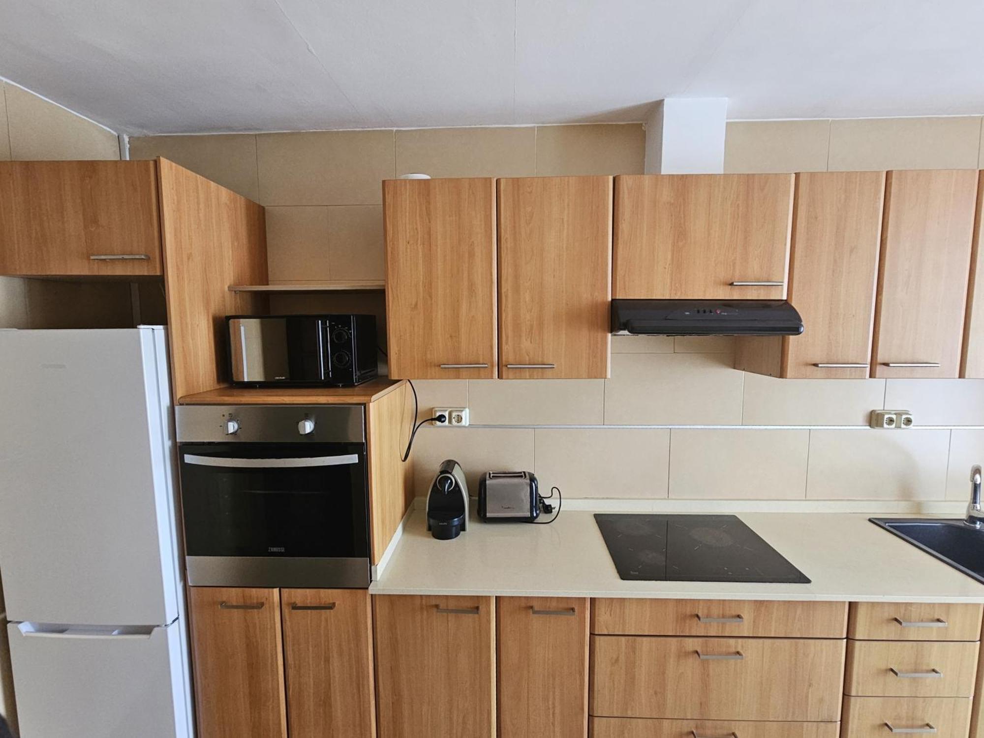 Apartamentos Turia บาเลนเซีย ภายนอก รูปภาพ