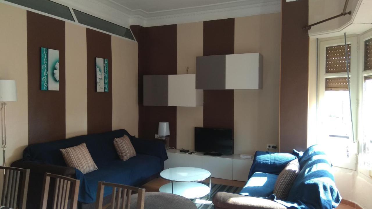 Apartamentos Turia บาเลนเซีย ภายนอก รูปภาพ