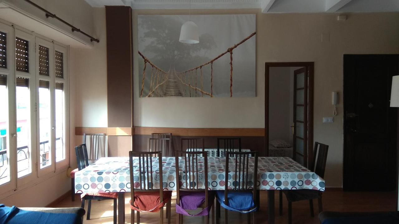 Apartamentos Turia บาเลนเซีย ภายนอก รูปภาพ