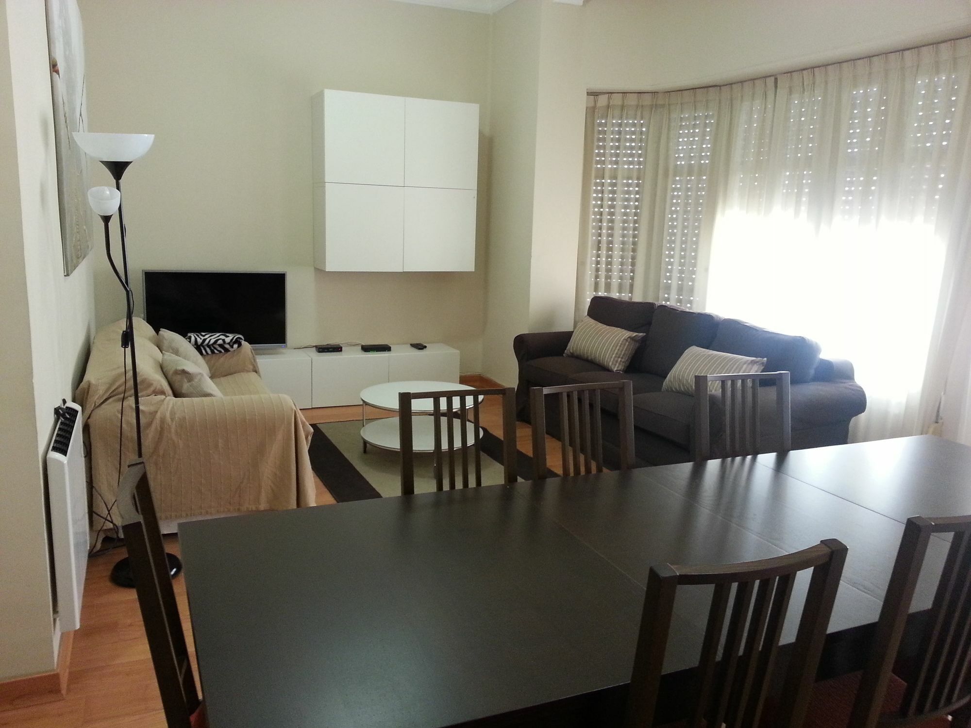 Apartamentos Turia บาเลนเซีย ภายนอก รูปภาพ