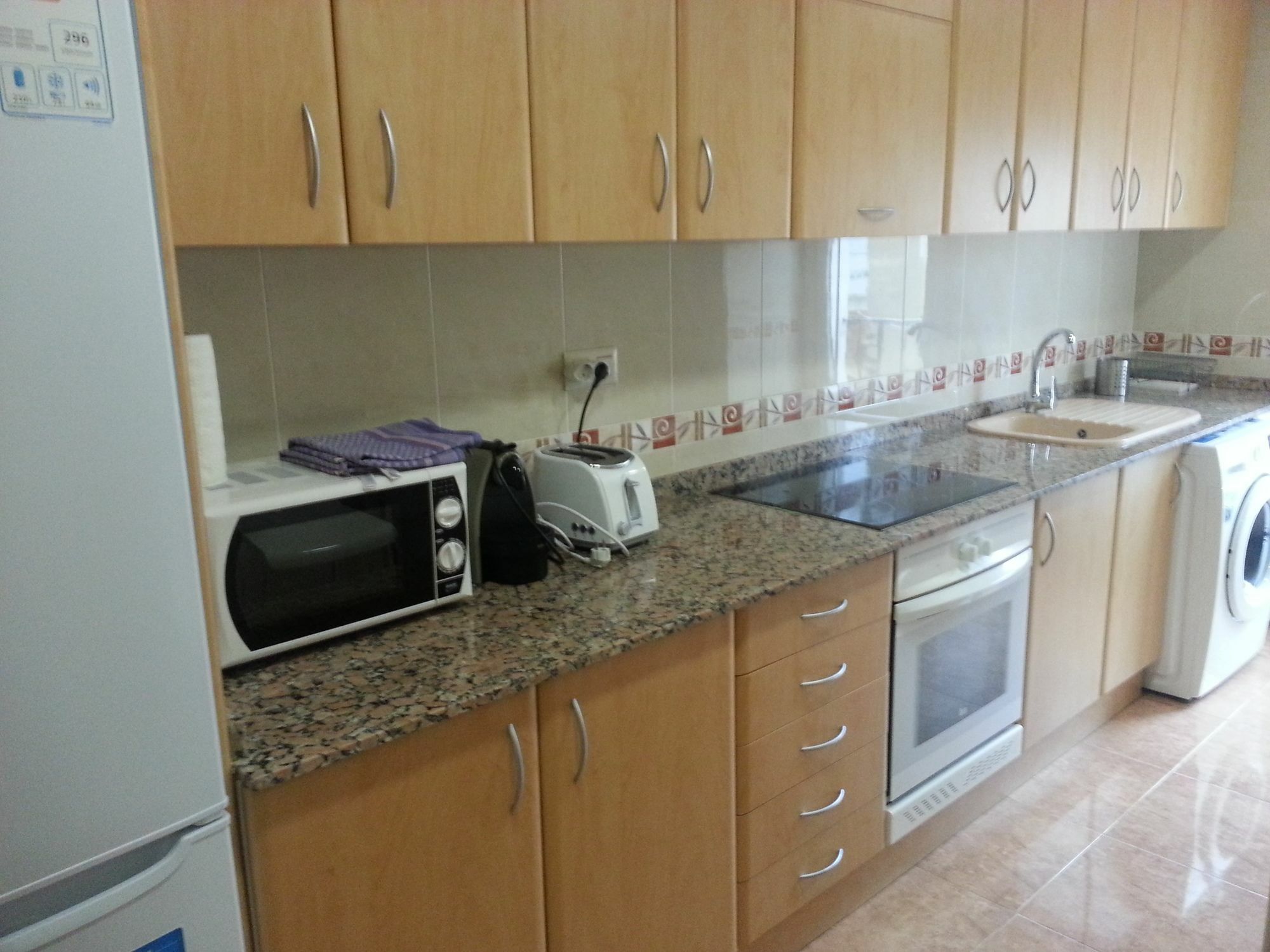 Apartamentos Turia บาเลนเซีย ภายนอก รูปภาพ